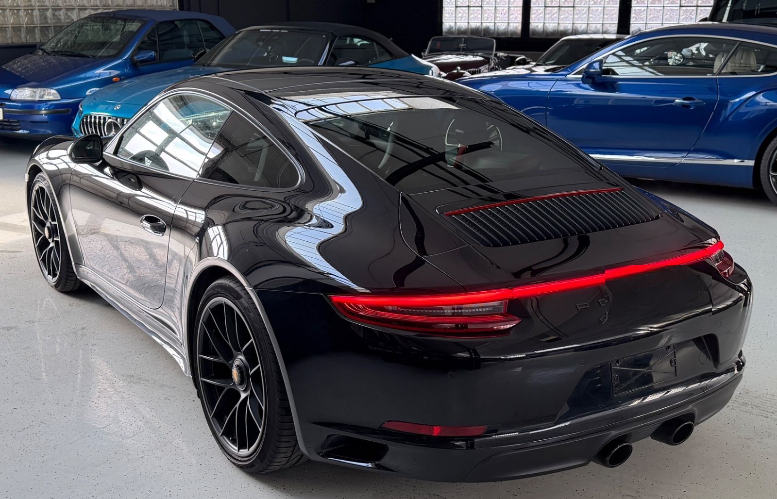 Porsche 911 Carrera 4 GTS/RFK/CarPlay/DynamicLight/DAB+ foto 4