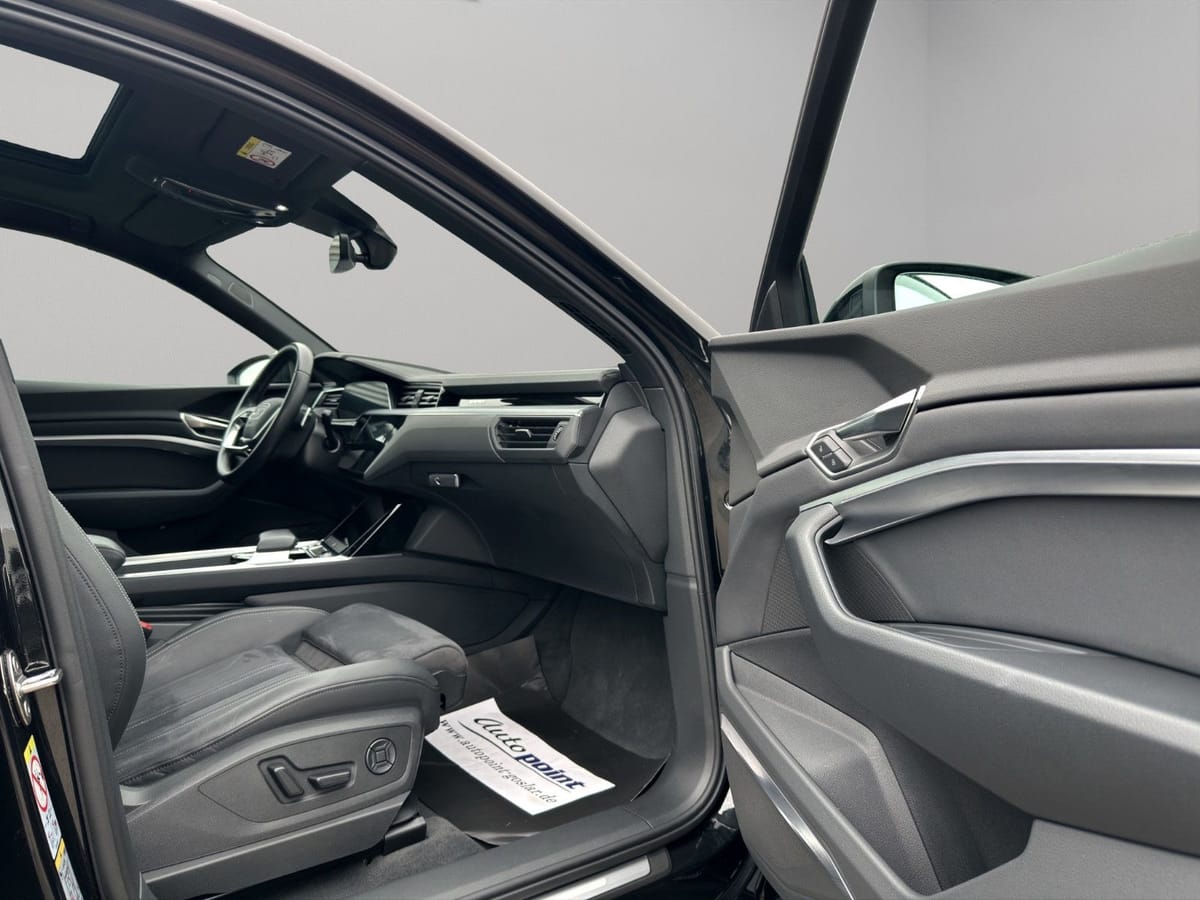Audi Q8 e-tron 50 quattro PANO B&O SCHWARZ PLUS foto 23