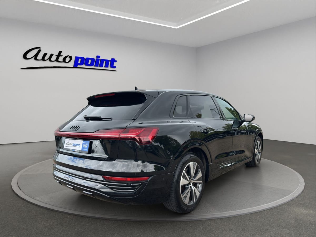 Audi Q8 e-tron 50 quattro PANO B&O SCHWARZ PLUS foto 5
