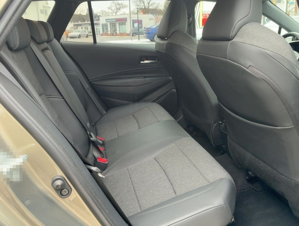 Toyota Corolla Touring Sports 2.0 Hybrid Comfort Autom. foto 12