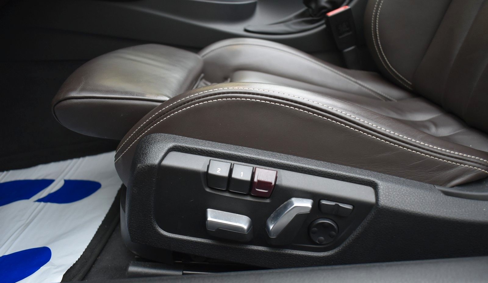 BMW M4 Cabrio Basis/INDIVIDUAL/HUD/HARMAN/AIR SCARF/ foto 15