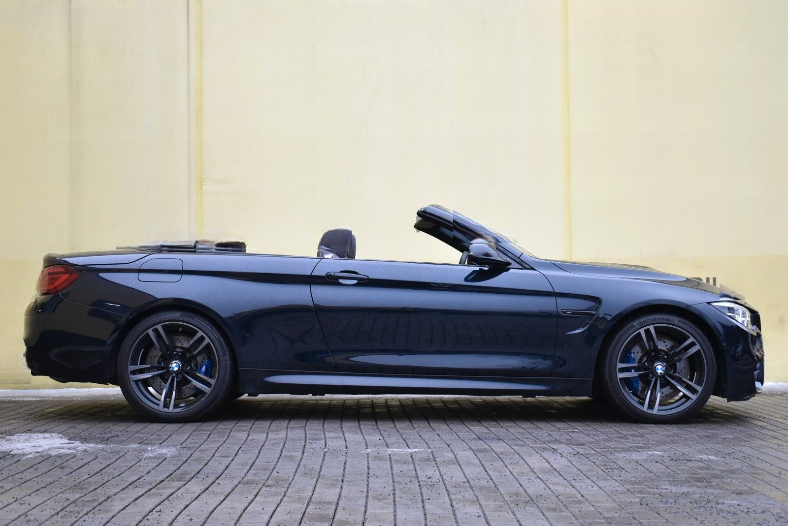 BMW M4 Cabrio Basis/INDIVIDUAL/HUD/HARMAN/AIR SCARF/ foto 8