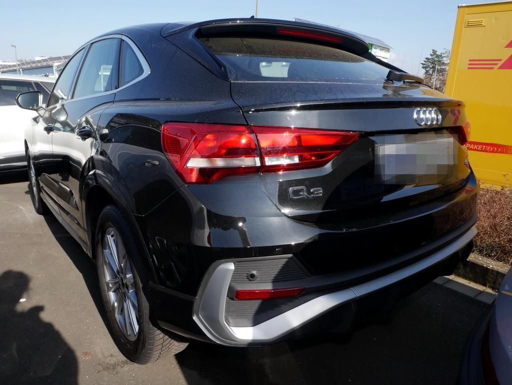 Audi Q3 Sportback 35 TDI S line Ext. ACC Navi RüKa foto 4