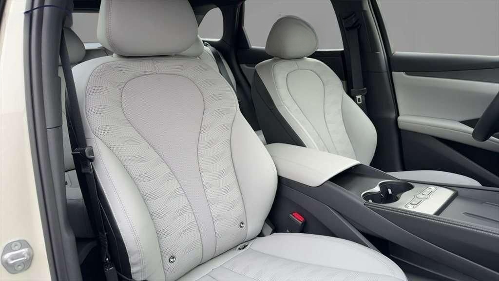 BYD  DM-i PHEV Touring Boost Alu KA LED Link NAV NBA foto 6