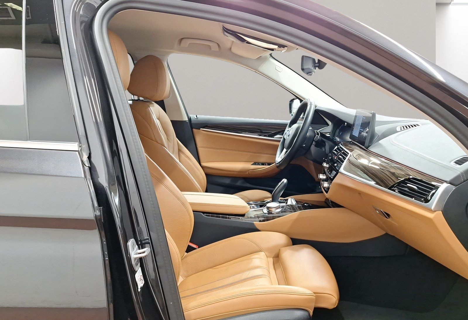 BMW 520d xDrive Touring AHK Driv.Assist.Prof Kamera foto 5