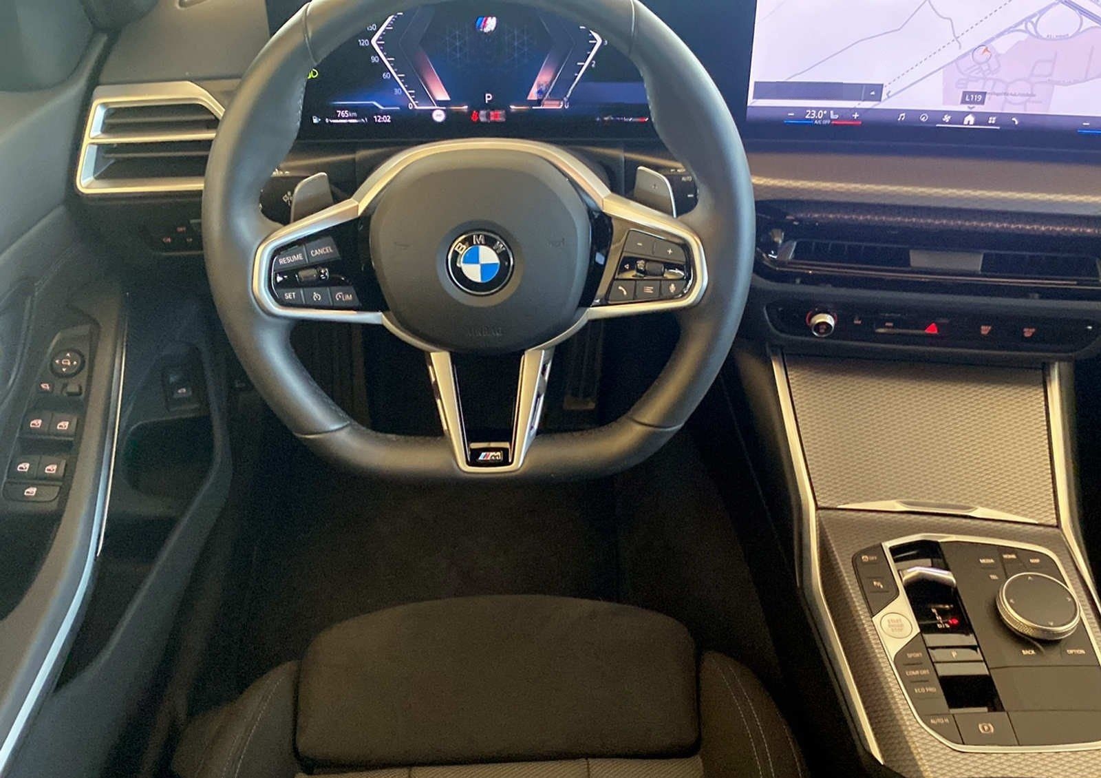 BMW 318d Touring M Sport Navi AHK Kamera Alarm foto 14