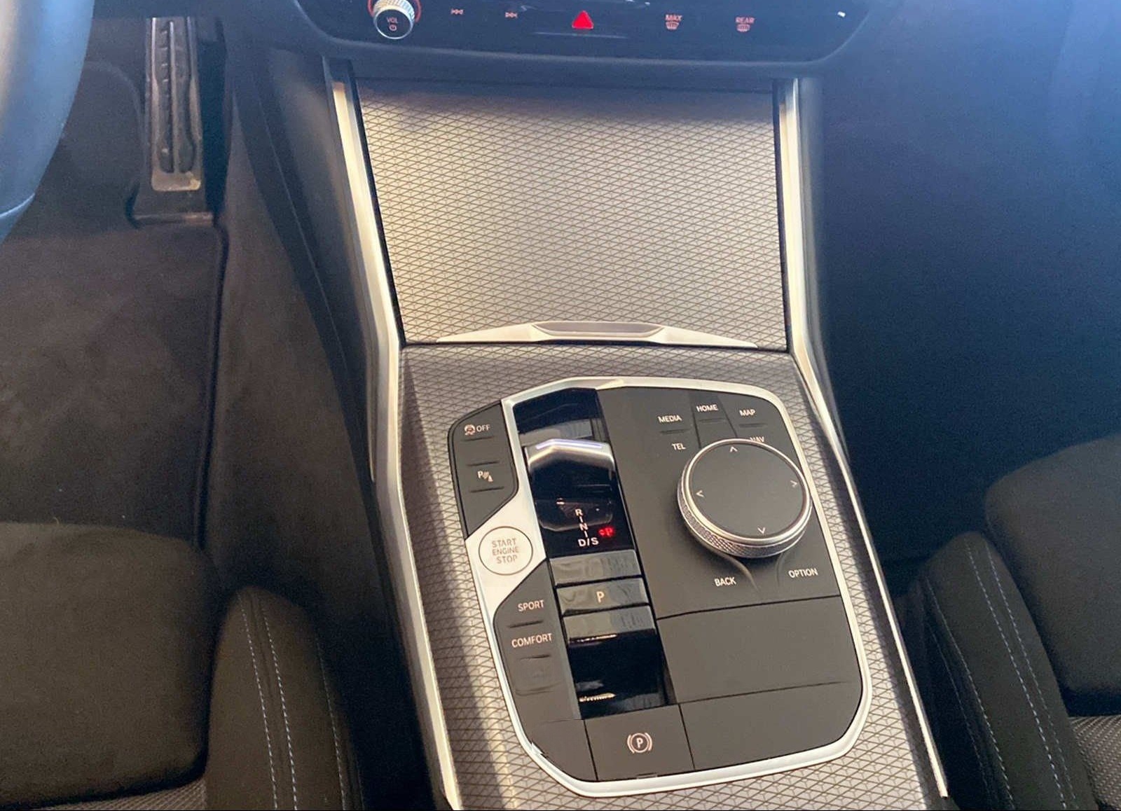 BMW 318d Touring M Sport Navi AHK Kamera Alarm foto 19