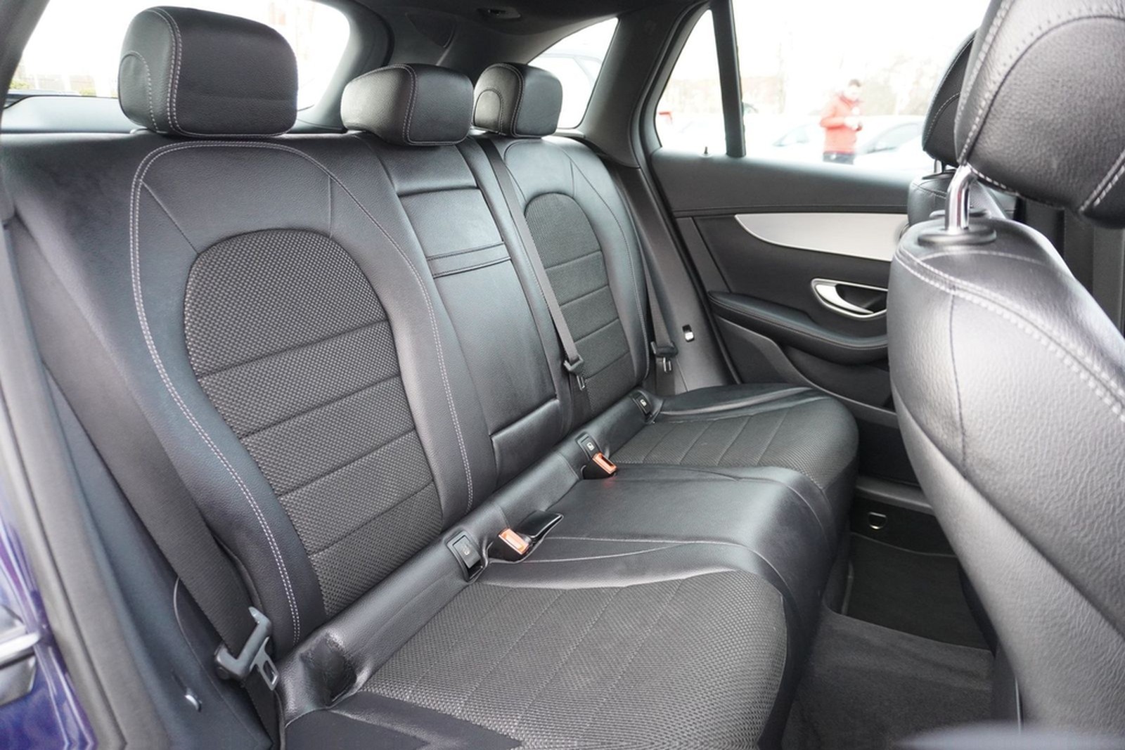 Mercedes-Benz GLC 250 4Matic 7G-DCT LED Navi Panorama PDC USB foto 8