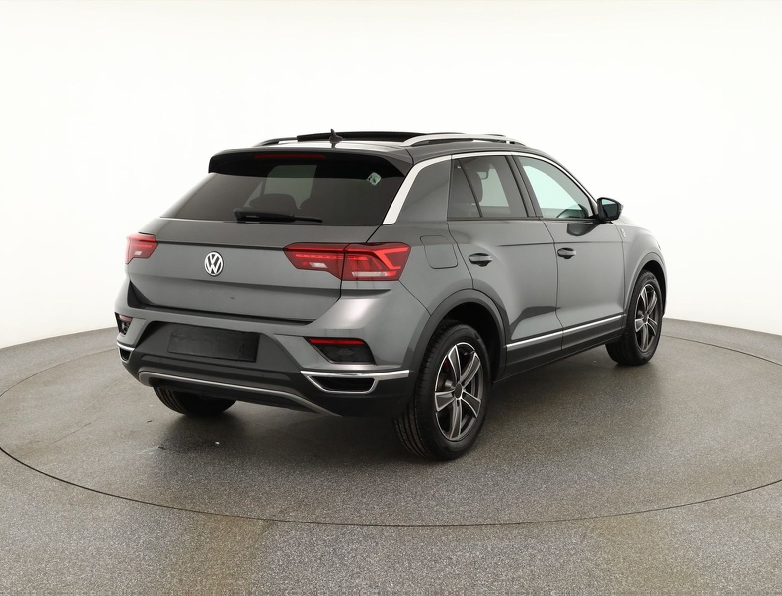 Volkswagen T-Roc 1.5 TSI DSG Sport Panorama Standheizung foto 5