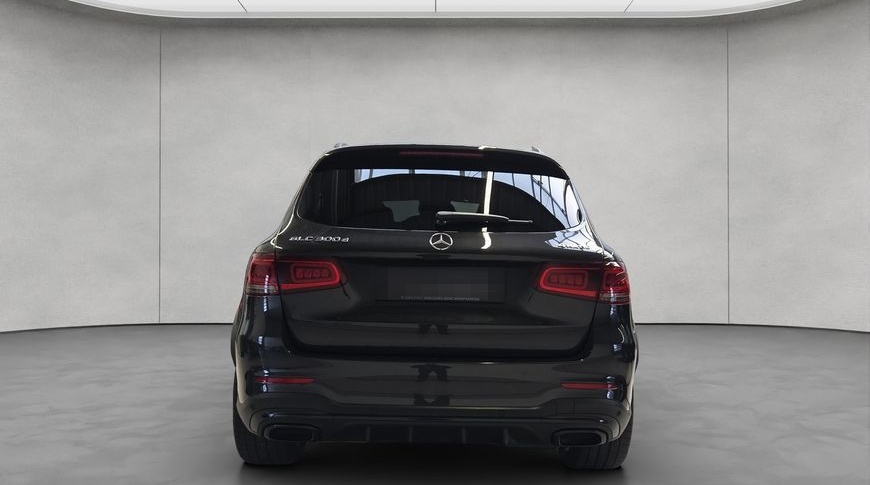 Mercedes-Benz GLC 300 d 4Matic AMG Line Plus foto 4