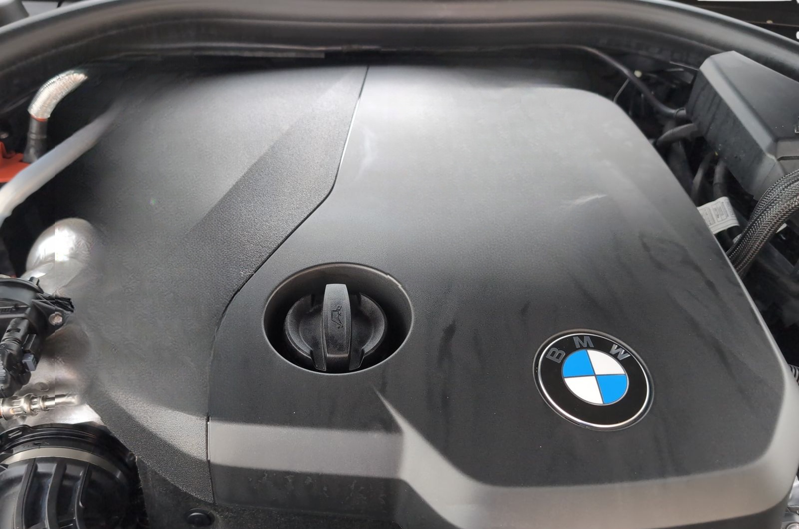 BMW 520d xDrive Touring M Sport Standheizung AHK foto 16