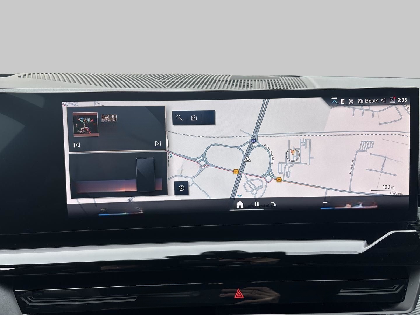 BMW 520 d Lim. M Sport LED HuD 360° ACC Iconic H/K foto 11