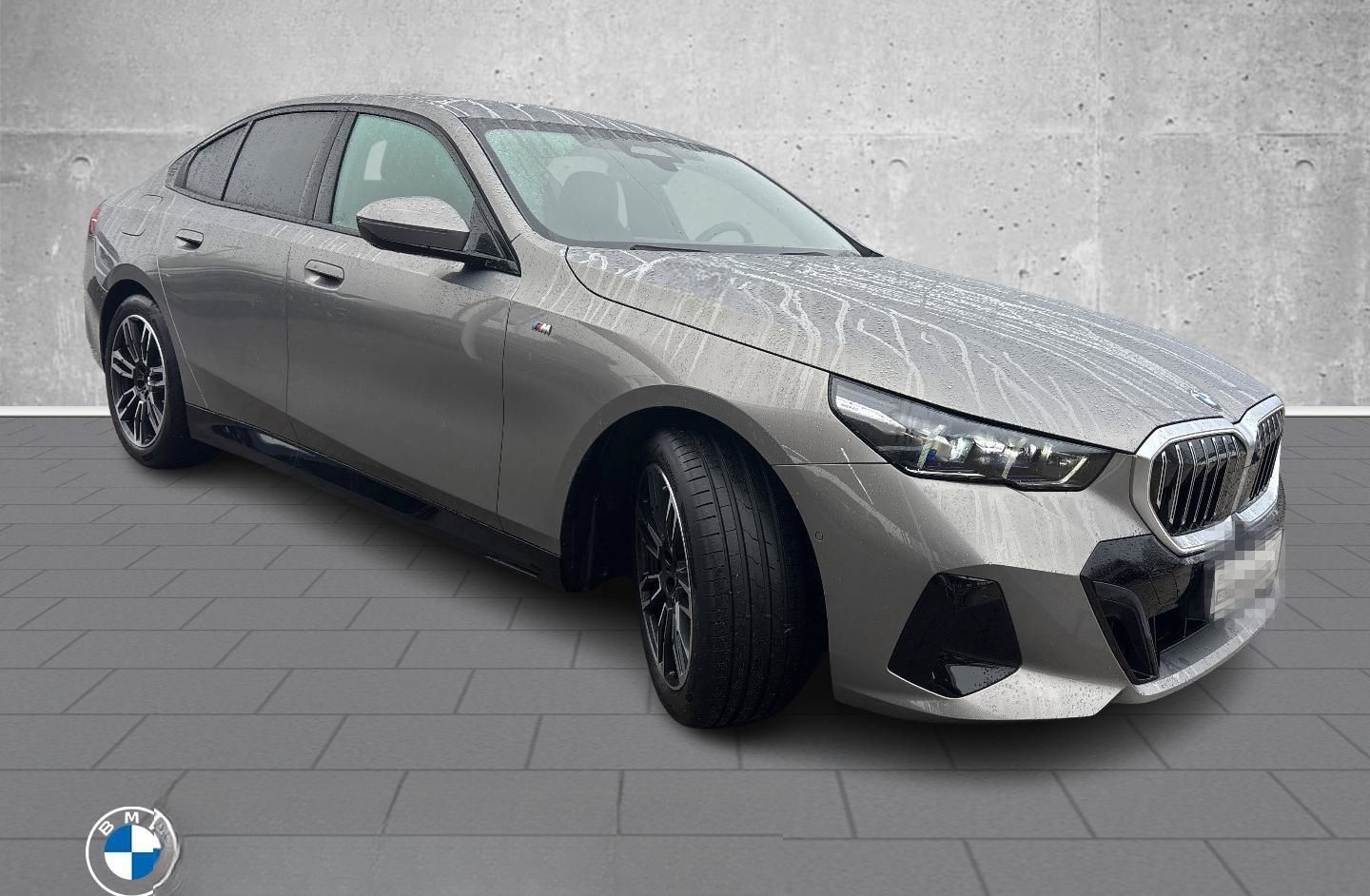BMW 520 d Lim. M Sport LED HuD 360° ACC Iconic H/K foto 4