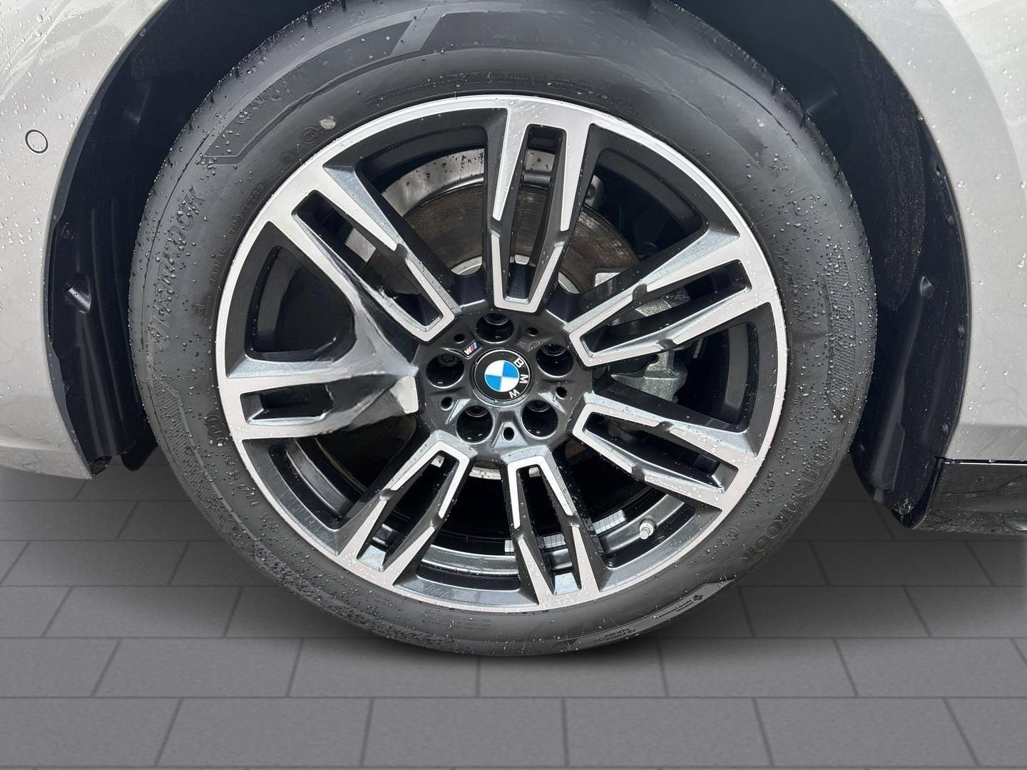 BMW 520 d Lim. M Sport LED HuD 360° ACC Iconic H/K foto 6