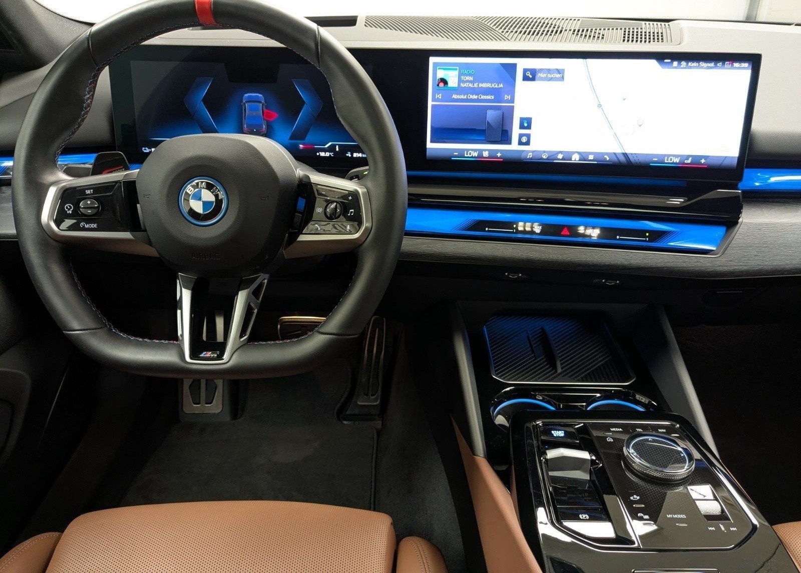 BMW i5 M60 xDrive Pano B&W DA Prof PA+ 20'' ACC 360° foto 9