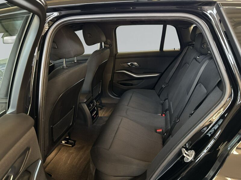 BMW 320e Touring *PGSD.PDC.LiveCockProf.* foto 11