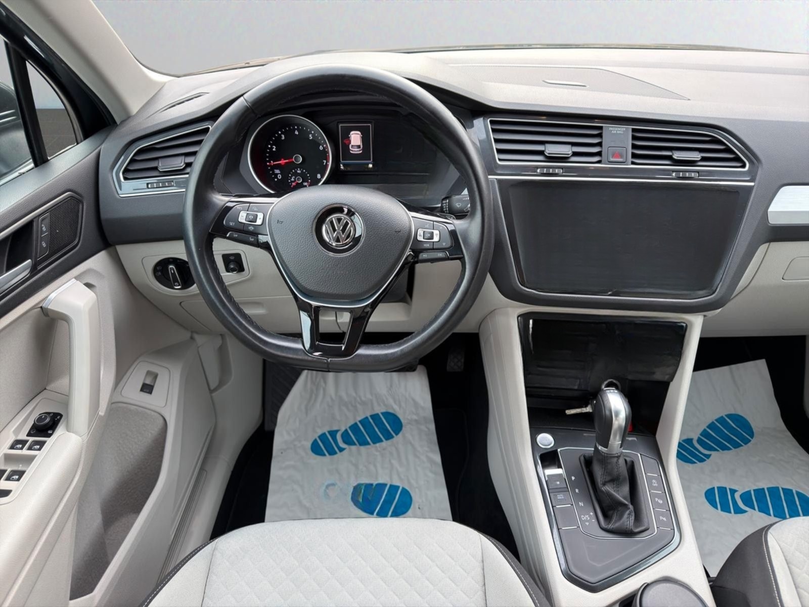 Volkswagen Tiguan Comfortline*Navi*RFK*SHZ*Apple*1.Hand* foto 11