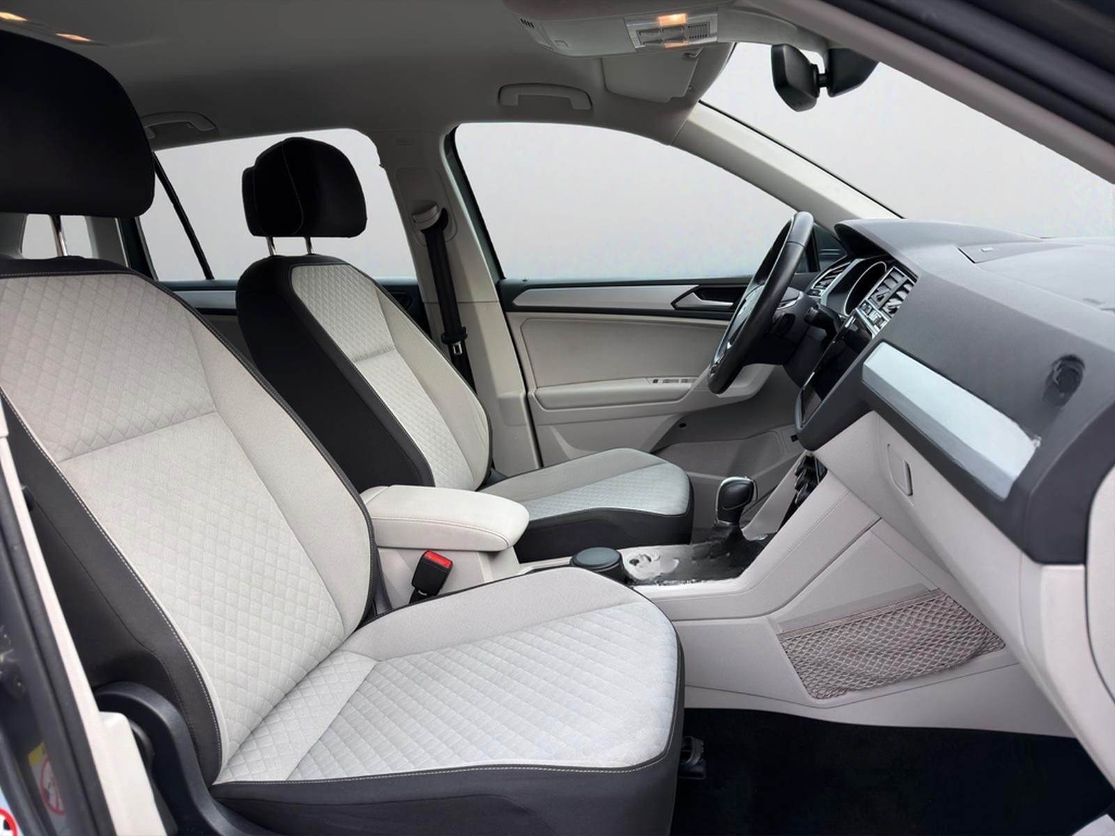 Volkswagen Tiguan Comfortline*Navi*RFK*SHZ*Apple*1.Hand* foto 13