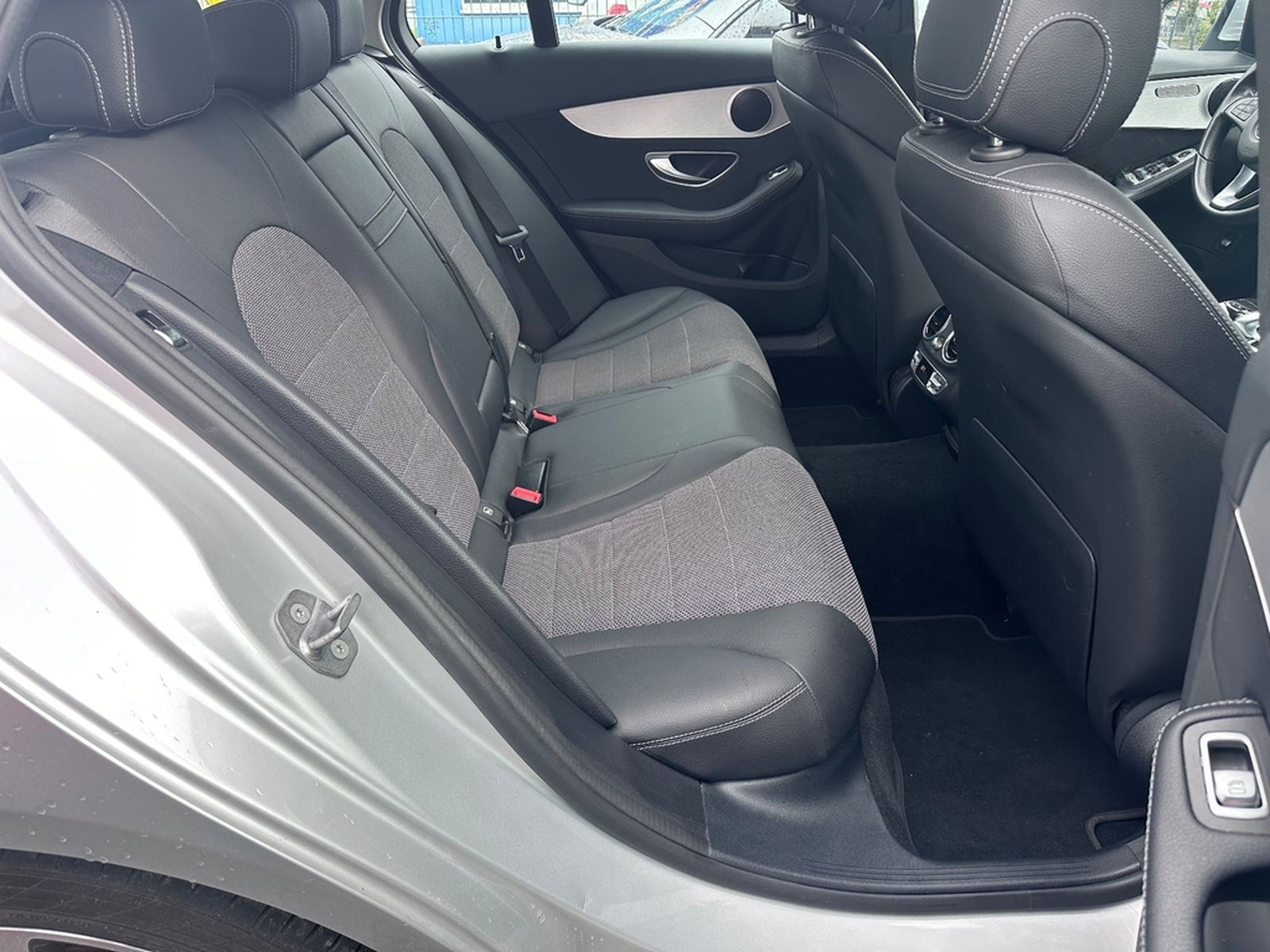 Mercedes-Benz C 300 T Avantgarde 7G/LED/NAVI/TOTWASS./eHECK foto 19