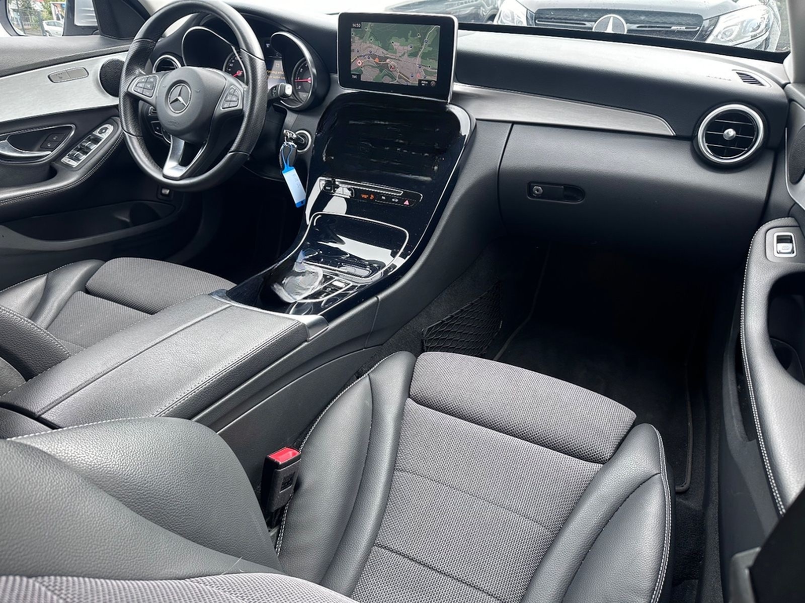 Mercedes-Benz C 300 T Avantgarde 7G/LED/NAVI/TOTWASS./eHECK foto 24