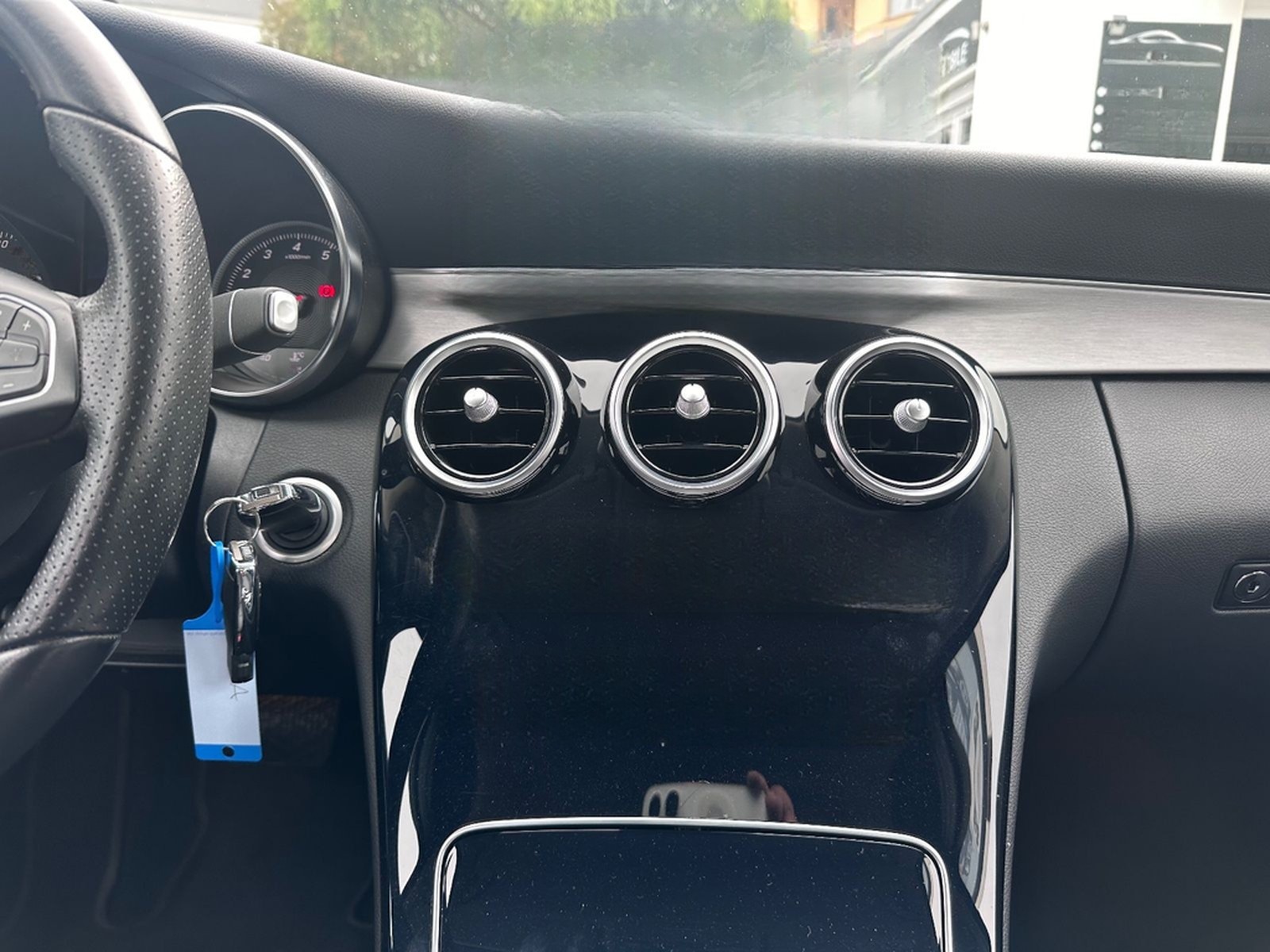 Mercedes-Benz C 300 T Avantgarde 7G/LED/NAVI/TOTWASS./eHECK foto 26