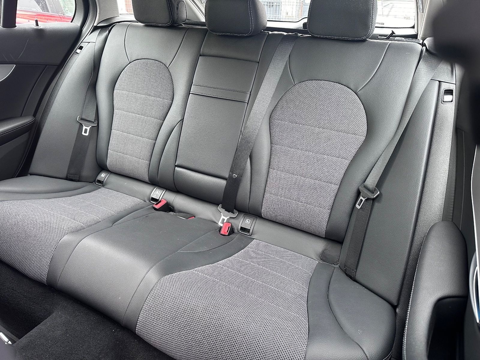 Mercedes-Benz C 300 T Avantgarde 7G/LED/NAVI/TOTWASS./eHECK foto 29