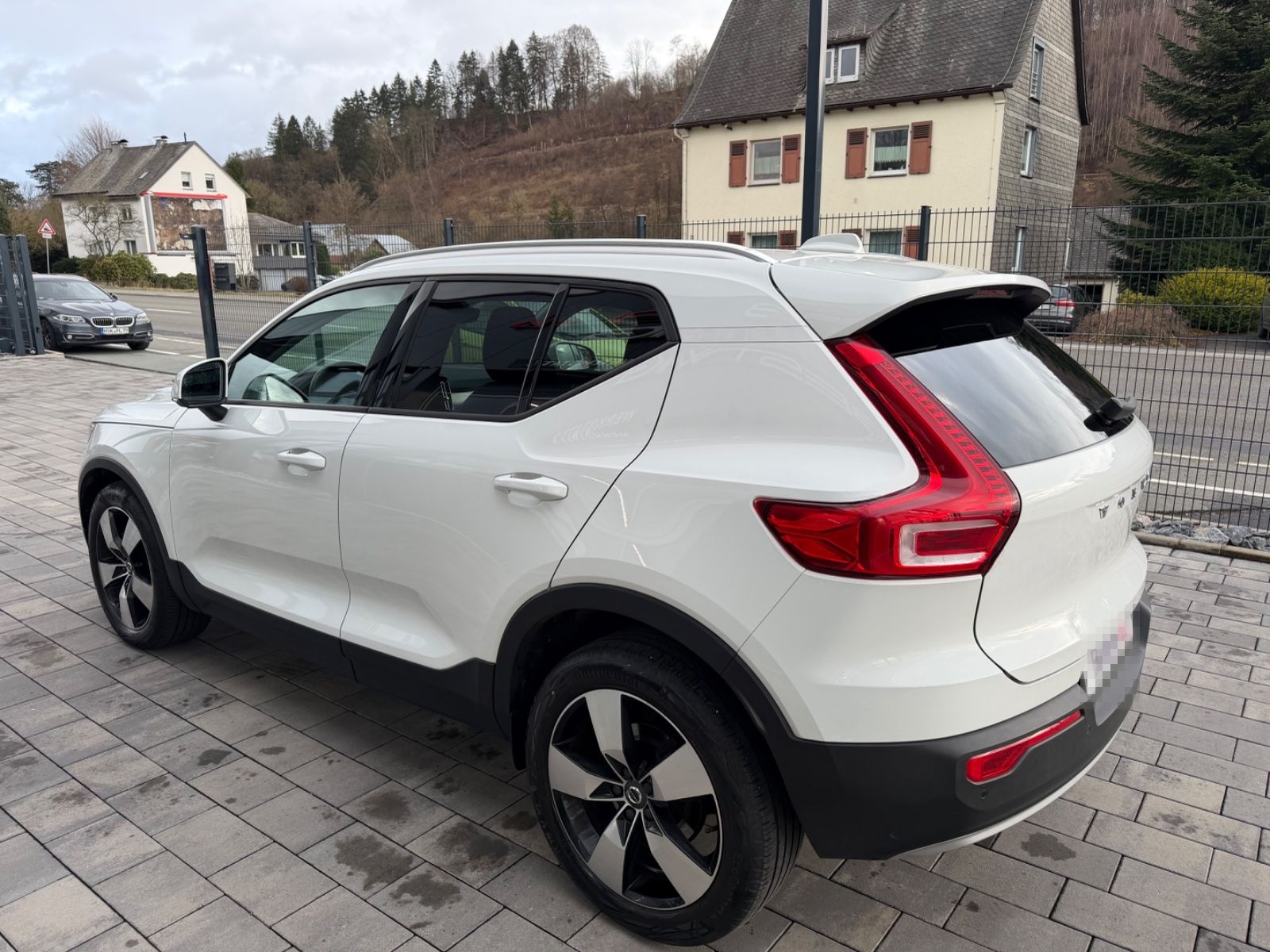 Volvo XC40 Momentum Pro*8-FACH*AHK*KAMERA*PDC*TOP foto 17