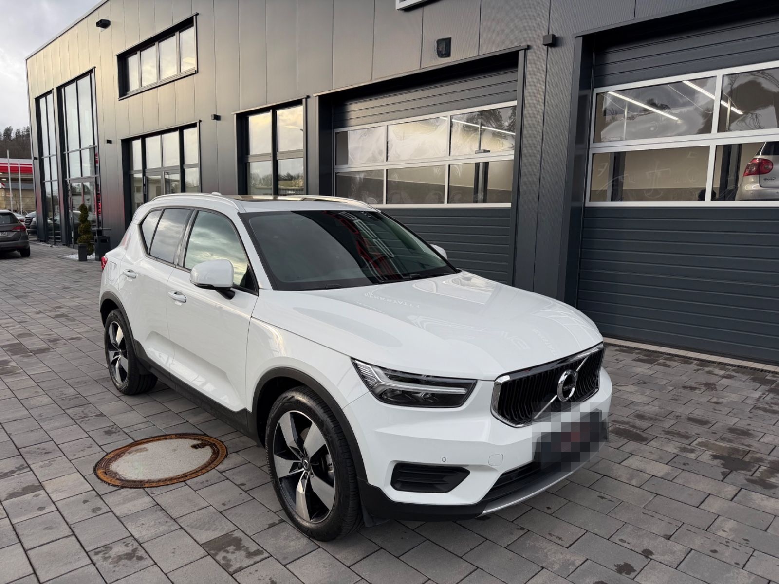 Volvo XC40 Momentum Pro*8-FACH*AHK*KAMERA*PDC*TOP foto 3