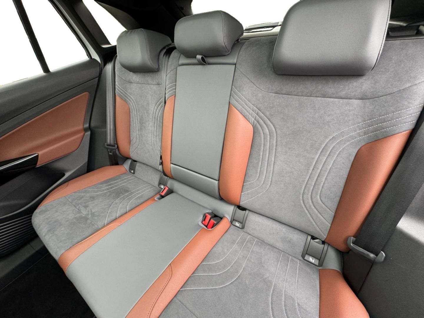 Volkswagen ID.4 Pro Performance 1st Max MATRIX/NAVI/KAMERA/ foto 13