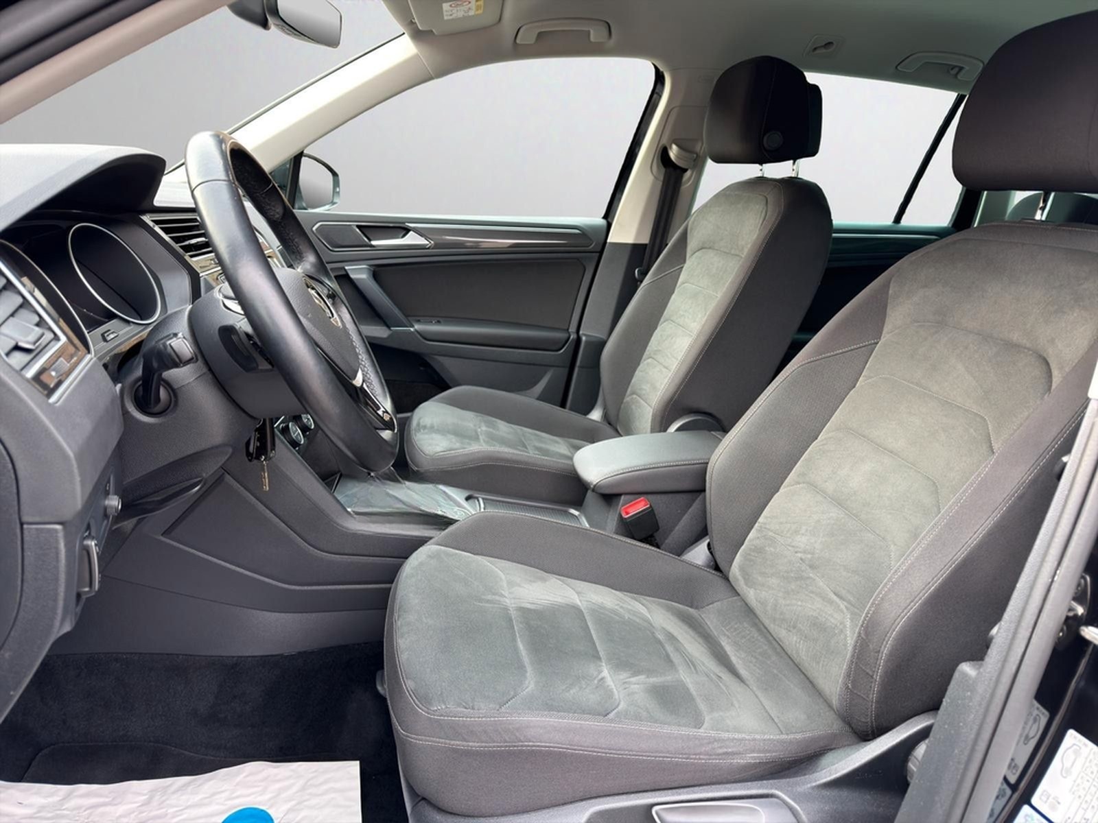 Volkswagen Tiguan*Highline*Navi*RFK*SHZ*8-Fach*1.Hand* foto 8
