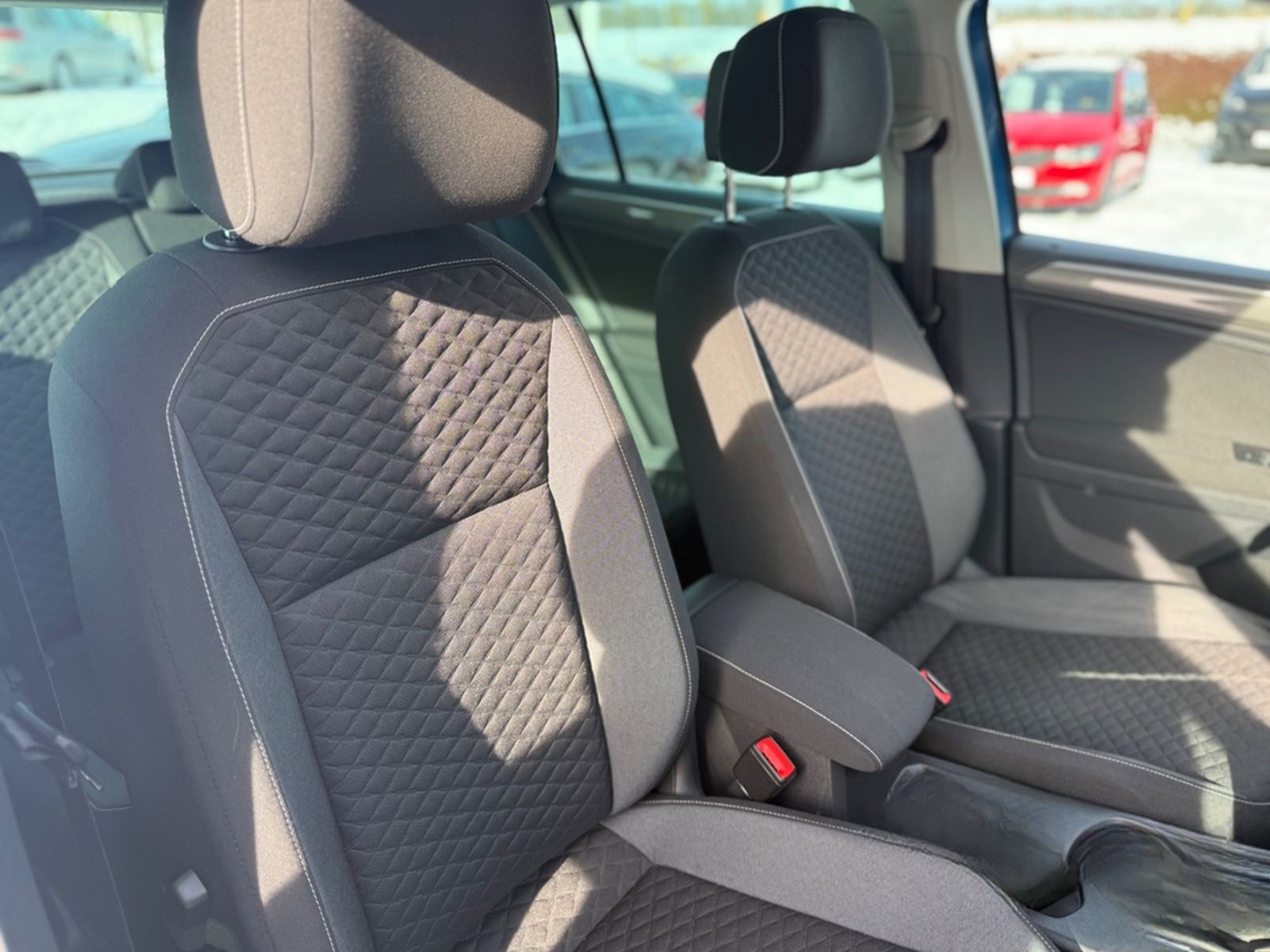 Volkswagen Tiguan Join *LED*NAVI*AHK*PDC* foto 31