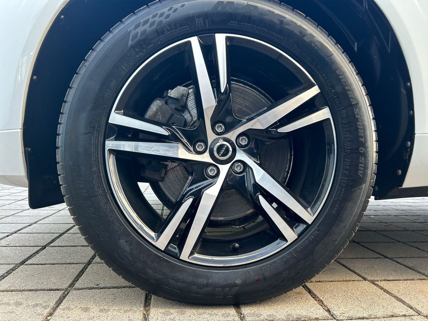 Volvo XC60 B4 Mild-Hybrid R-Design AHK/Kamera/Sitzhzg. foto 9