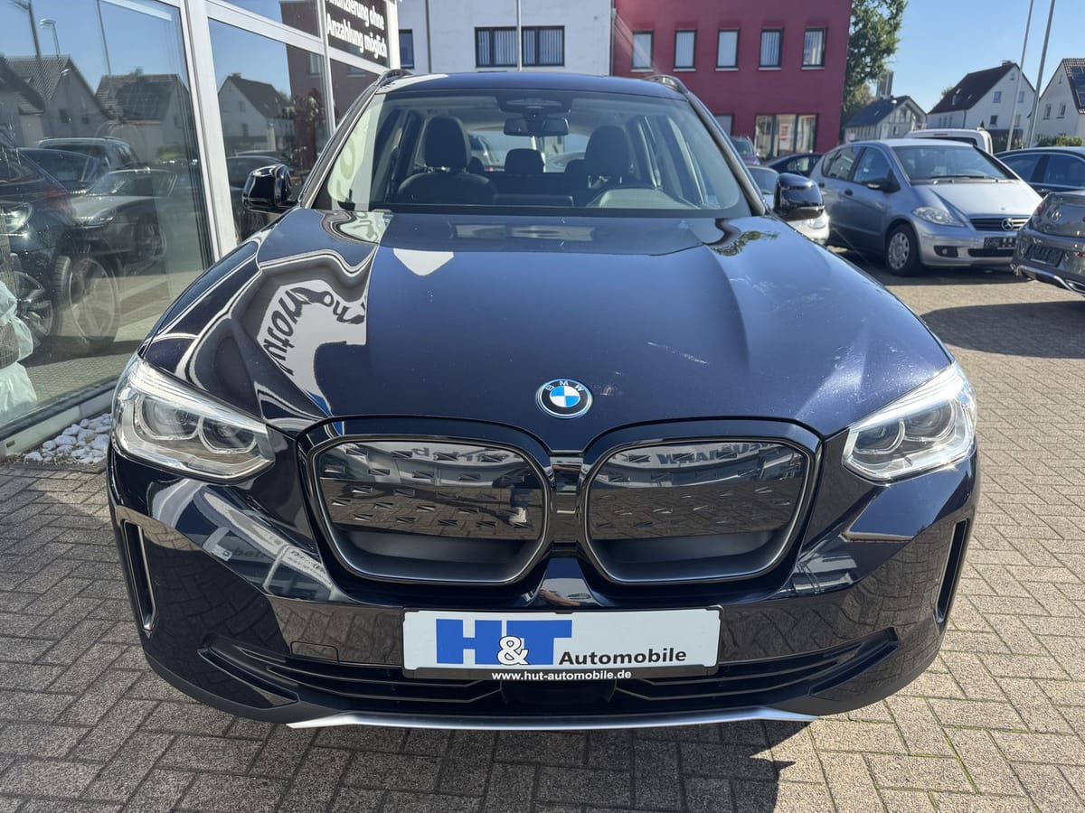 BMW iX3 Inspiring AHK/Shadow/Pano foto 14