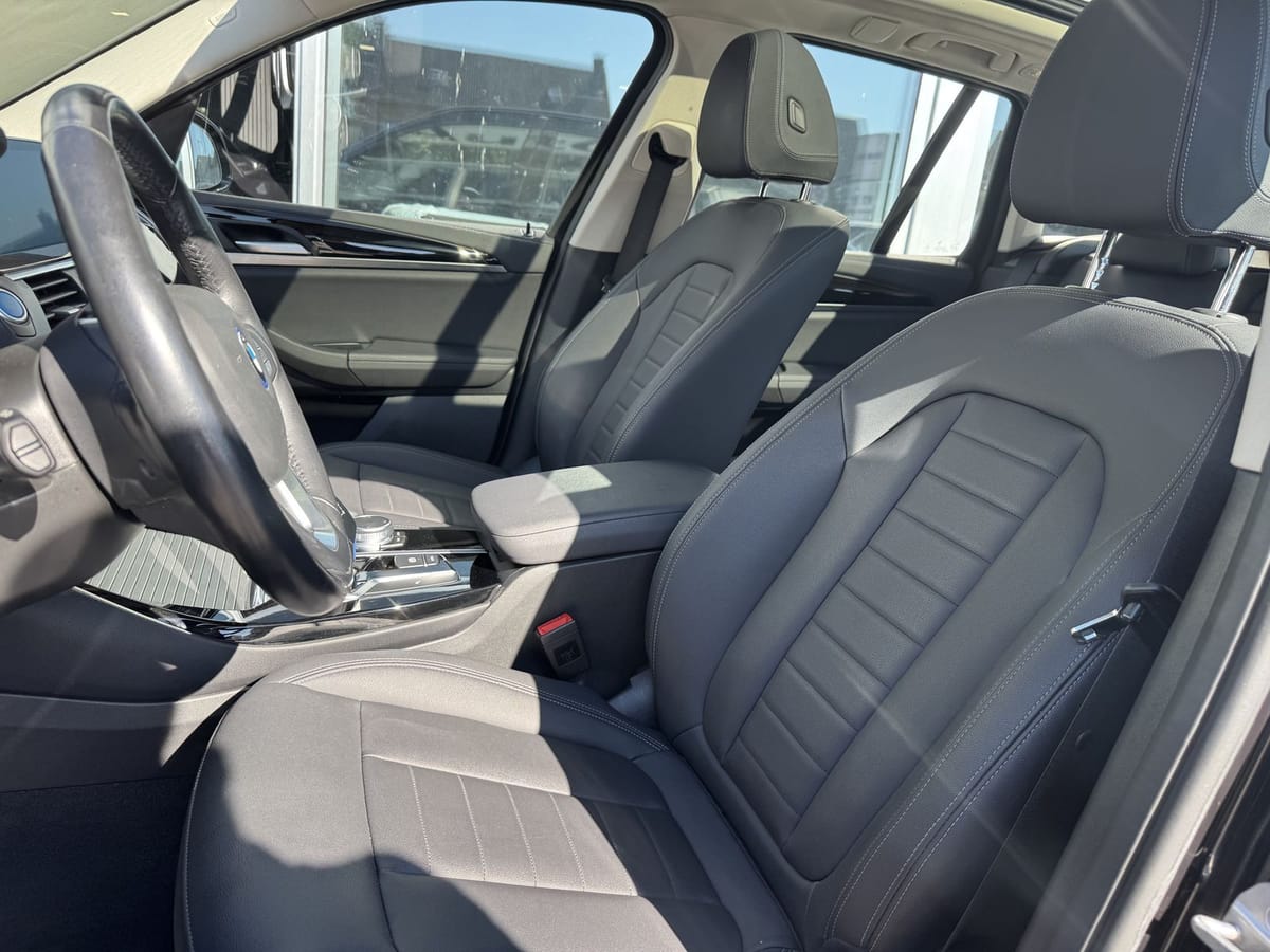 BMW iX3 Inspiring AHK/Shadow/Pano foto 5