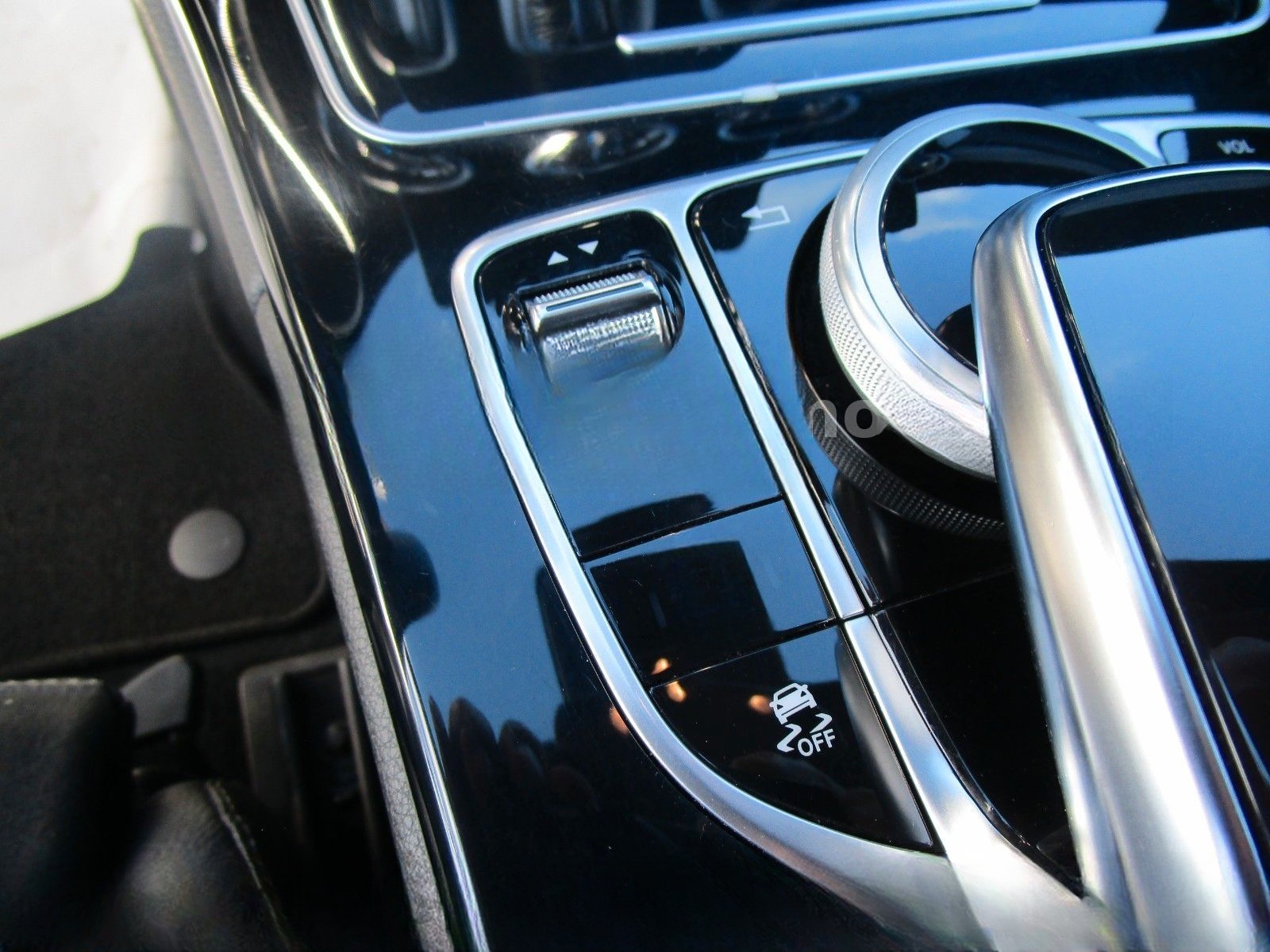 Mercedes-Benz C 63 AMG T*AMG Performance*LED*Business Plus* foto 24