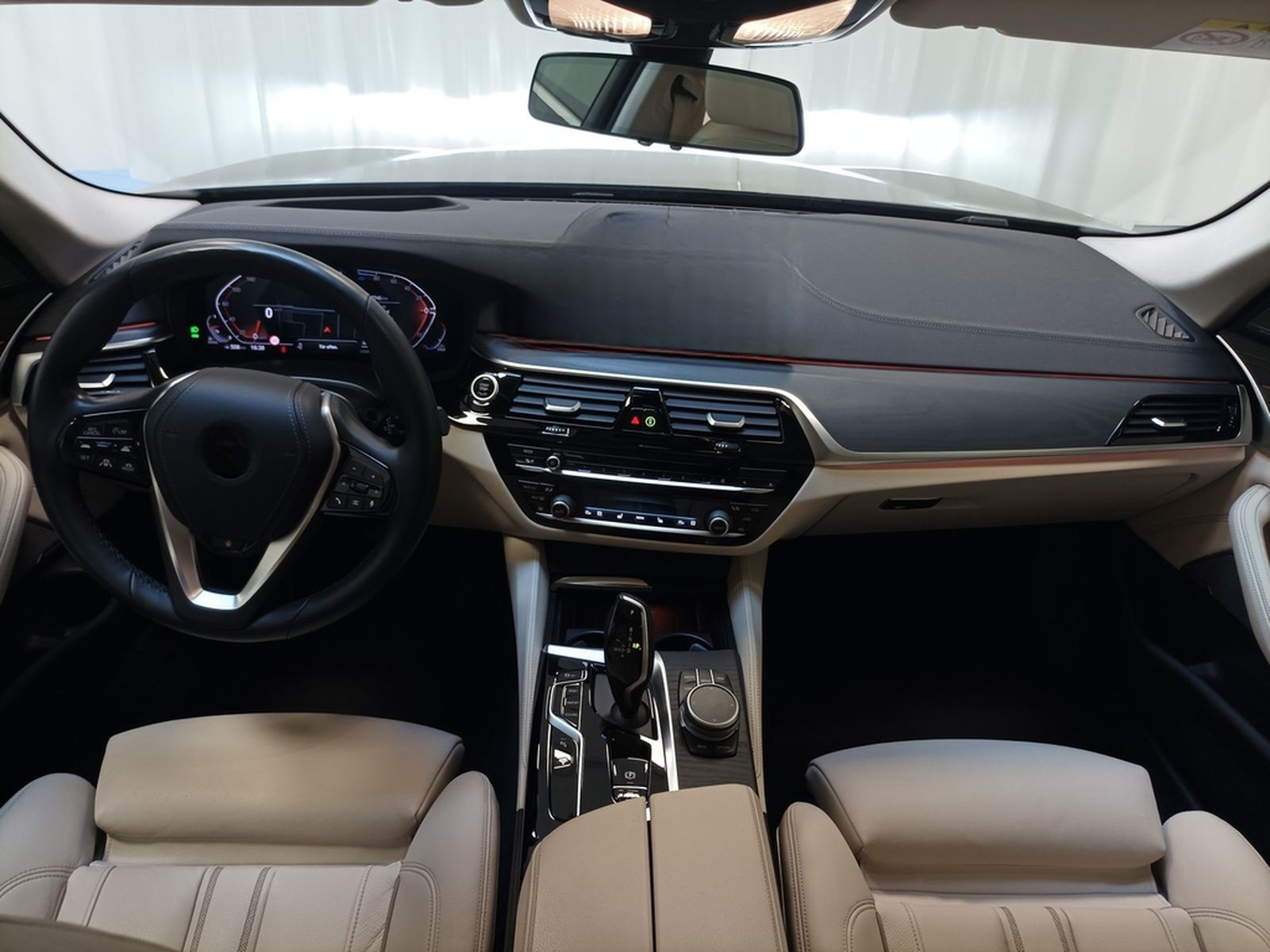 BMW 5er - 520 d x Drive|Navi|HUD|360°|Sitzhzg. foto 9