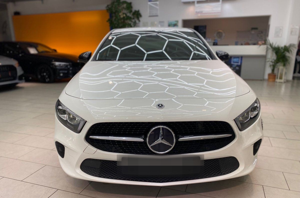 Mercedes-Benz A 200 Progressive Automatik Navi RueFaKa Ambient foto 2
