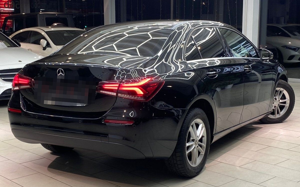 Mercedes-Benz A 180 d Limousine Automatik Navi Teilleder Tempo foto 7