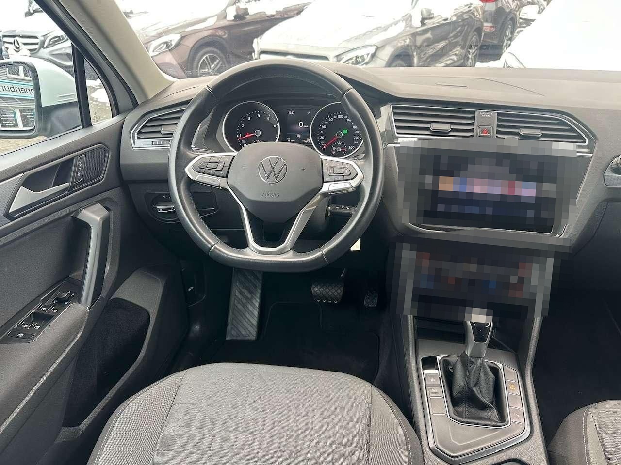 Volkswagen Tiguan 1.5 TSI Life Automatik foto 17
