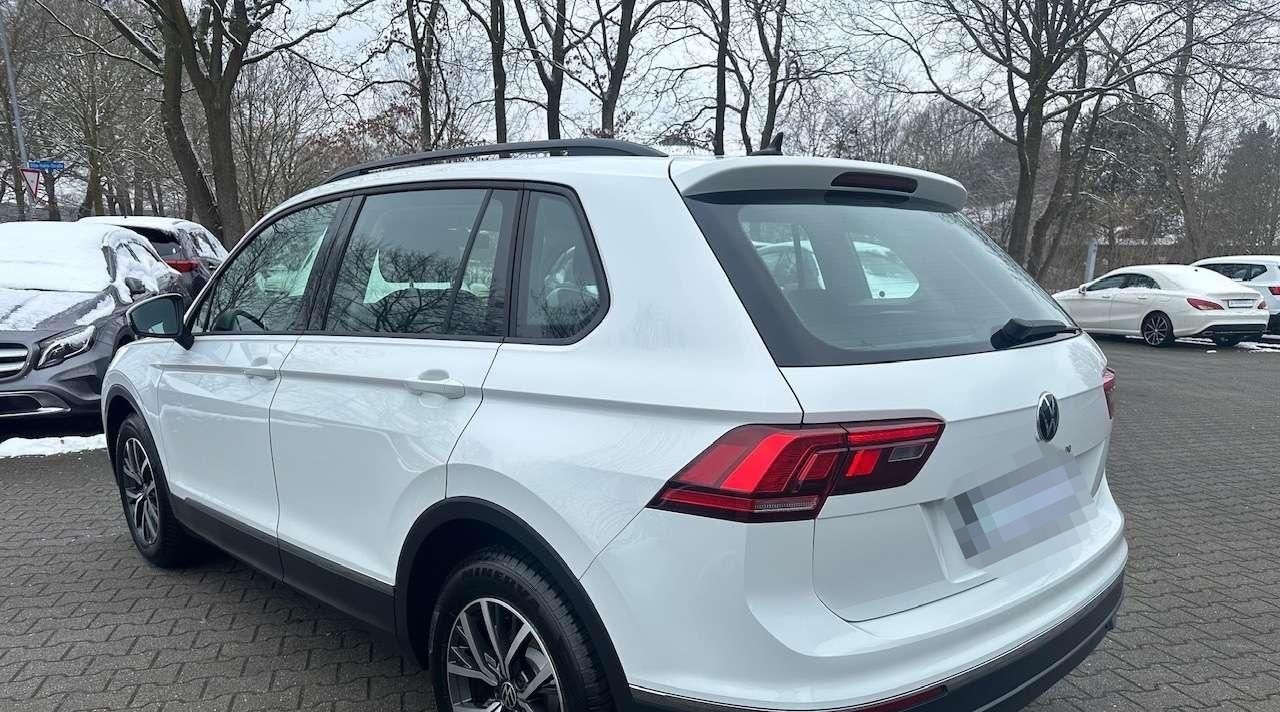 Volkswagen Tiguan 1.5 TSI Life Automatik foto 4