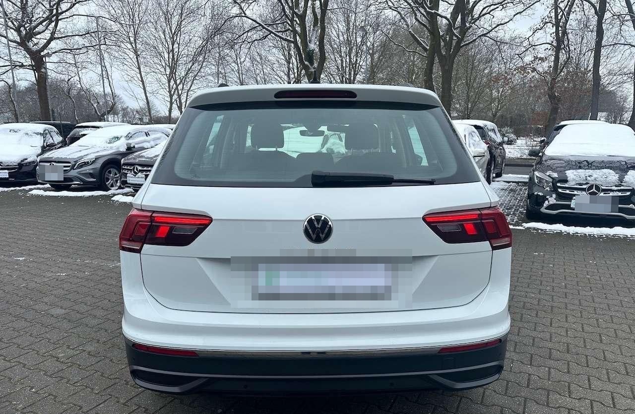 Volkswagen Tiguan 1.5 TSI Life Automatik foto 5