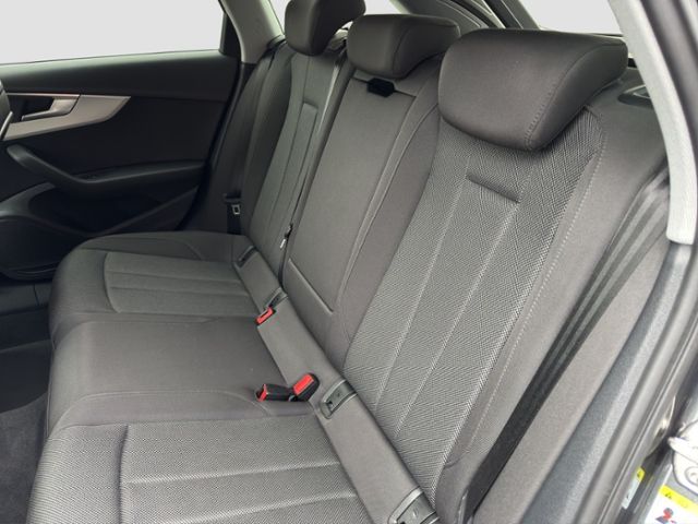 Audi A4 Avant 40 TDI S line Competition Edition AHK foto 17