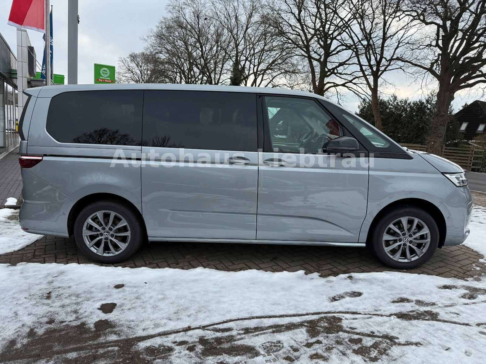 Volkswagen T7 Multivan 2.0 TDI Life lang DSG 7-Sitzer foto 12