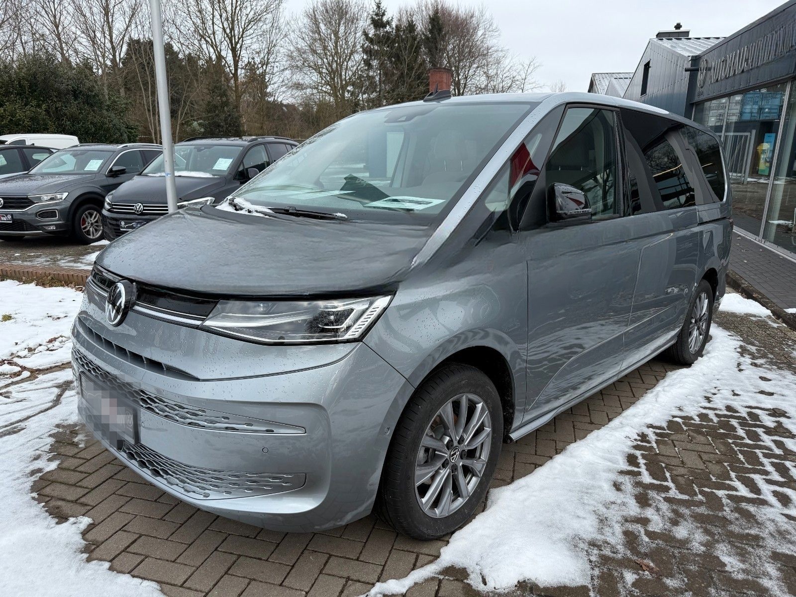 Volkswagen T7 Multivan 2.0 TDI Life lang DSG 7-Sitzer foto 4