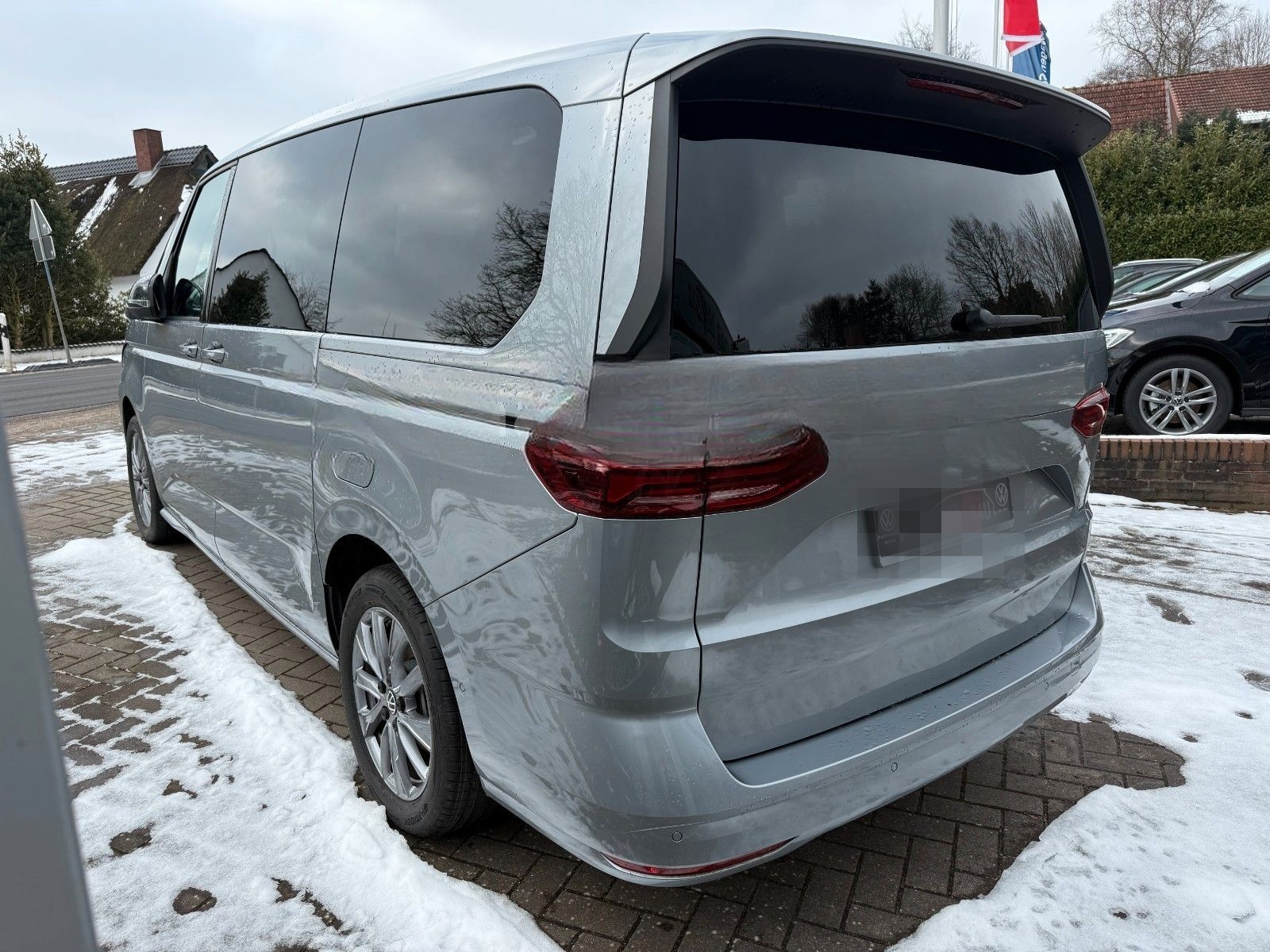 Volkswagen T7 Multivan 2.0 TDI Life lang DSG 7-Sitzer foto 7