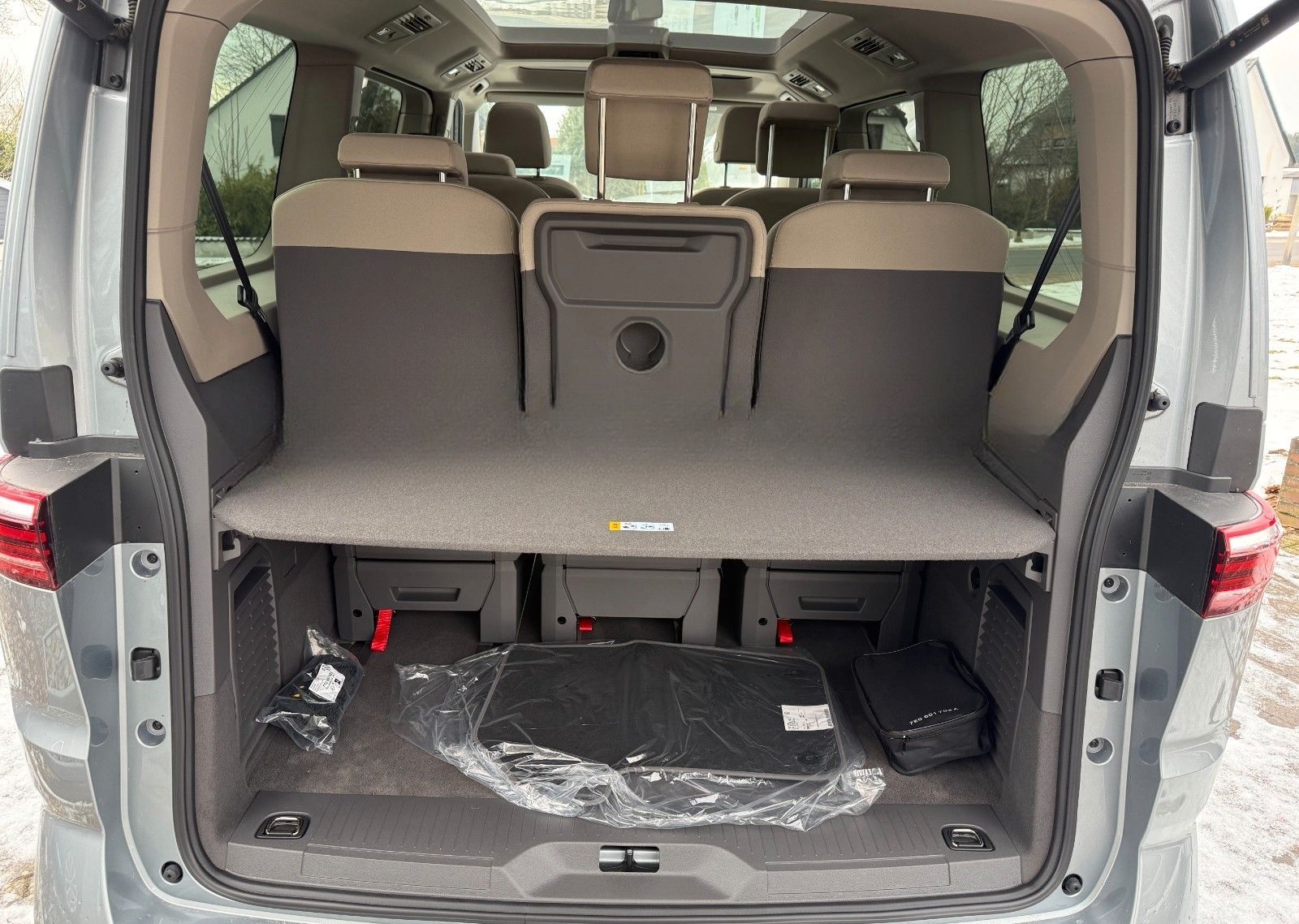 Volkswagen T7 Multivan 2.0 TDI Life lang DSG 7-Sitzer foto 9
