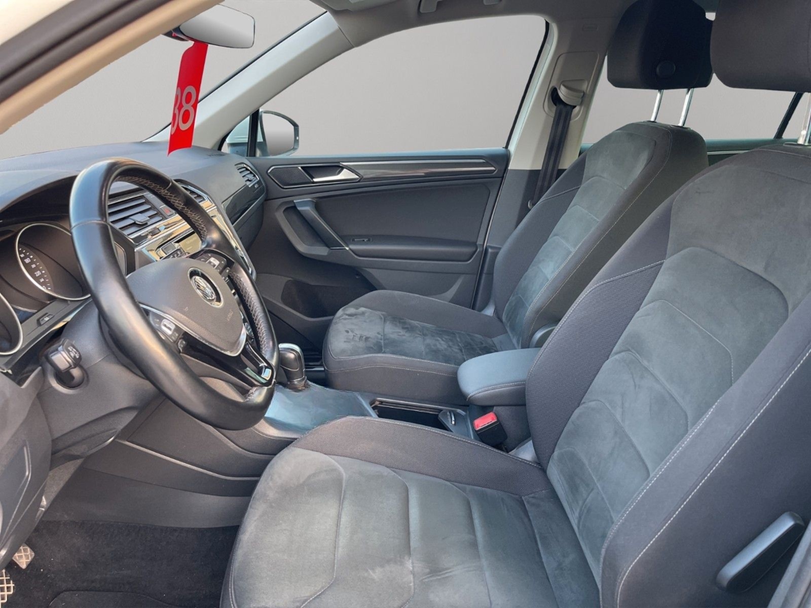 Volkswagen Tiguan Highline 4Motion | 1. Hand | DSG | AHK | foto 9