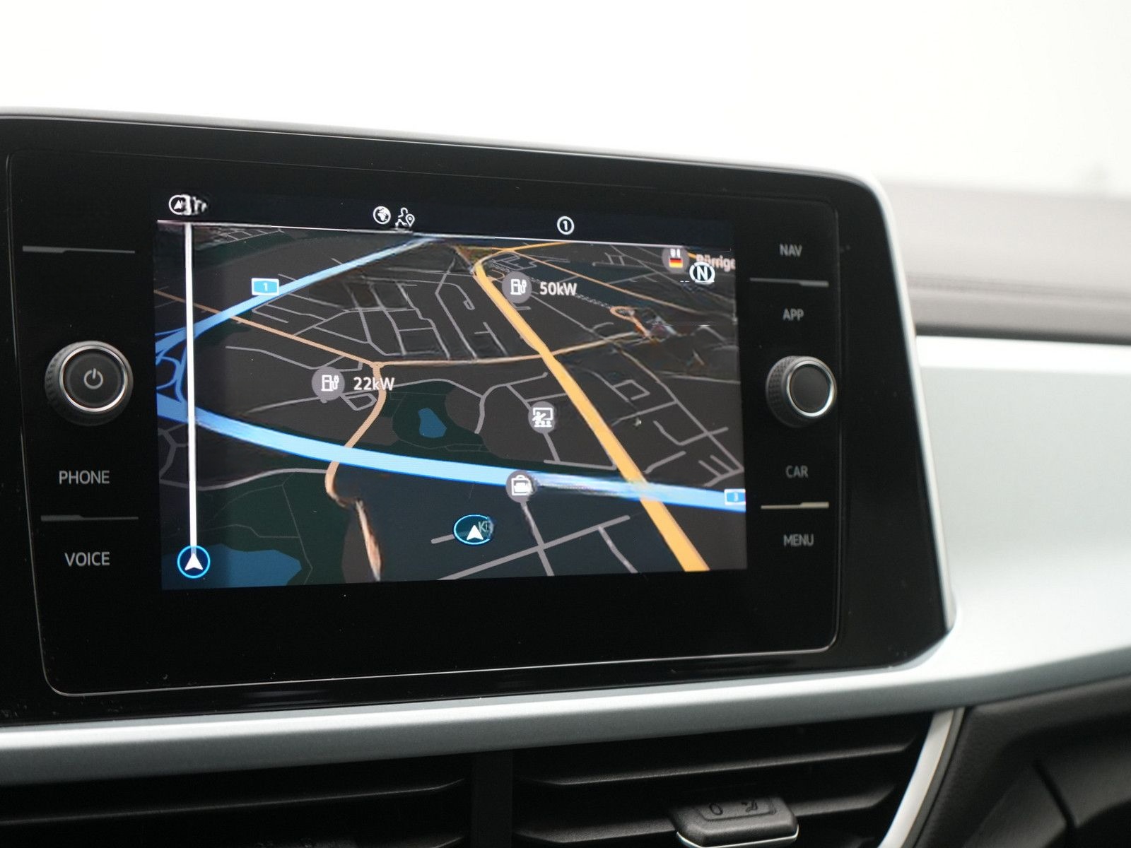 Volkswagen T-Roc Goal NAVI VIRT AHK ACC LEDER SHZ CARPLAY foto 8