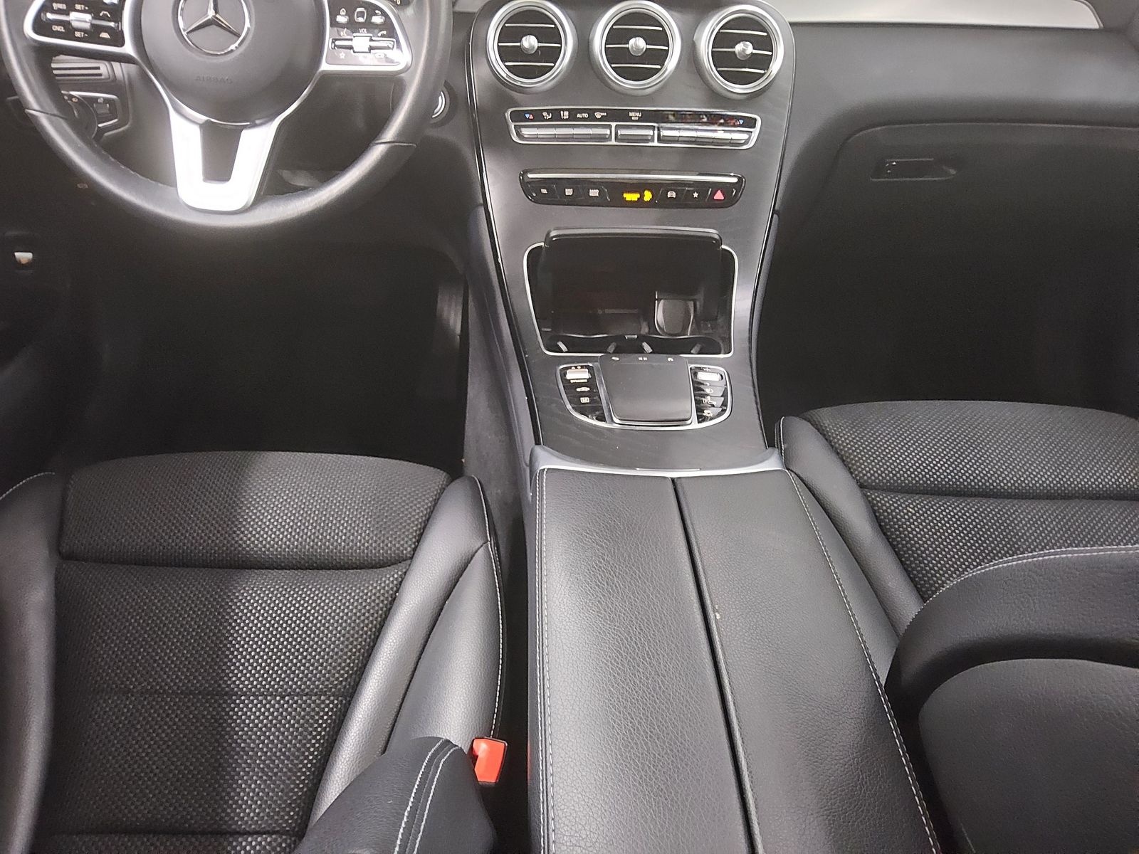 Mercedes-Benz GLC 300 de 4M Navi Panorama LED Sound Distr.+ foto 6
