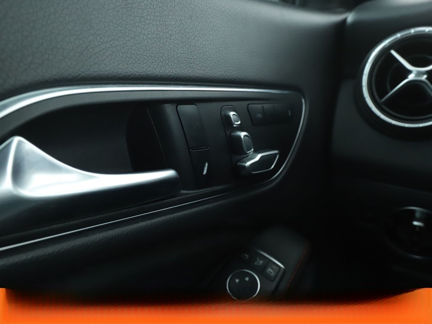 Mercedes-Benz CLA 200 AMG Line Aut.*LED*NAVI*TEMPO*PDC*KLIMA* foto 26